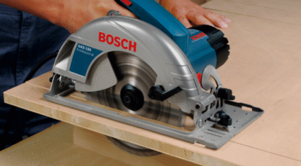 HAND-HELD CIRCULAR SAW