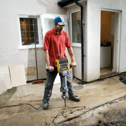 DEWALT D25981-QS 28MM HEX DEMOLITION HAMMER 2100W | D25981-QS