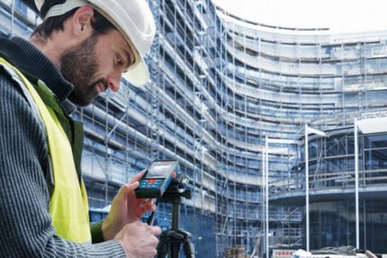 LASER MEASURE - PROFESSIONAL | GLM 150-27 C