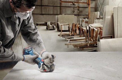 BOSCH GWS 18V-10 PROFESSIONAL CORDLESS ANGLE GRINDER