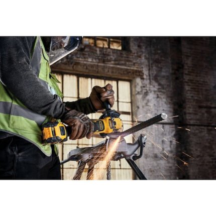 18V XR 125MM ANGLE GRINDER WITH FLEXVOLT ADVANTAGE - BARE UNIT