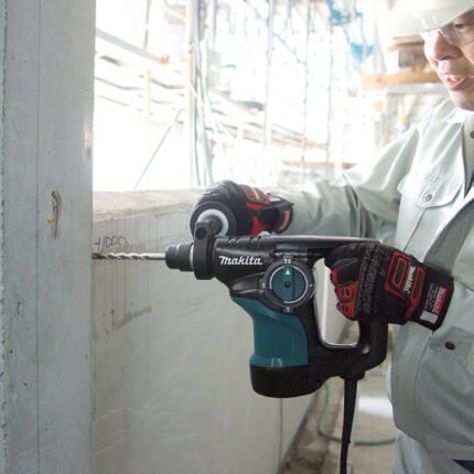 MAKITA HR2810 28MM ROTARY HAMMER