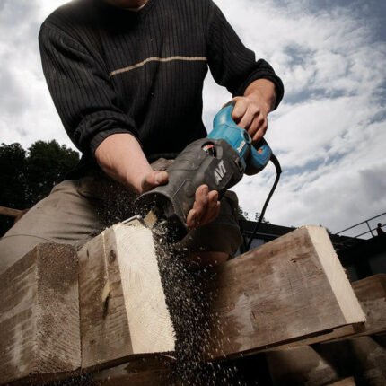MAKITA JR3070CT AVT RECIPROCATING SAW 1510W