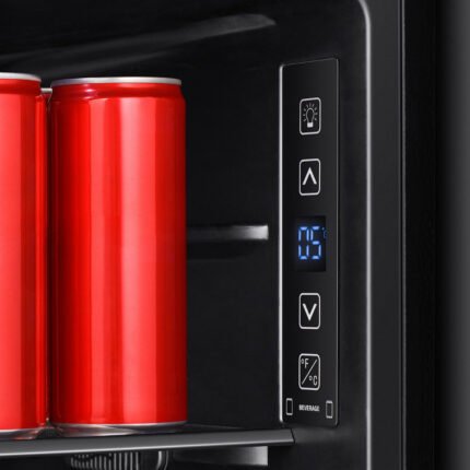 HISENSE BEVERAGE COOLER 91L | RBC122N4ASU