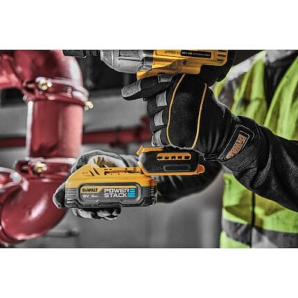 18V XR BRUSHLESS 1/2 IN. HOG RING HIGH TORQUE IMPACT WRENCH - 2 X 5AH POWERSTACK BATTERY