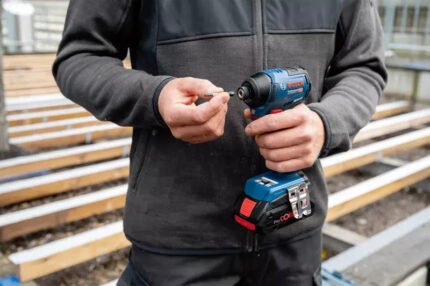 BOSCH CORDLESS IMPACT DRIVER 220 NM BRUSHLESS | GDR 18V 220 C