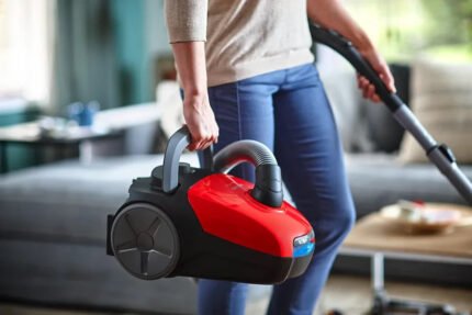 PHILIPS POWERGO VACUUM CLEANER WITH BAG 1800W | FC8293/61