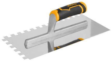 PLASTERING TROWEL WITH TEETH
