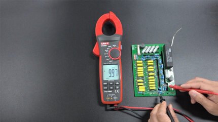 UNI-T 1000A TRUE RMS DIGITAL CLAMP METER | UT207B